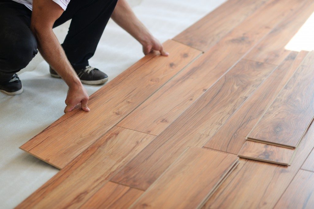 Wooden finish laminate flooring